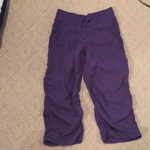 Cropped lululemon pants